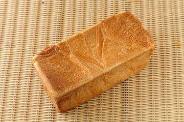 デニッシュ食パン